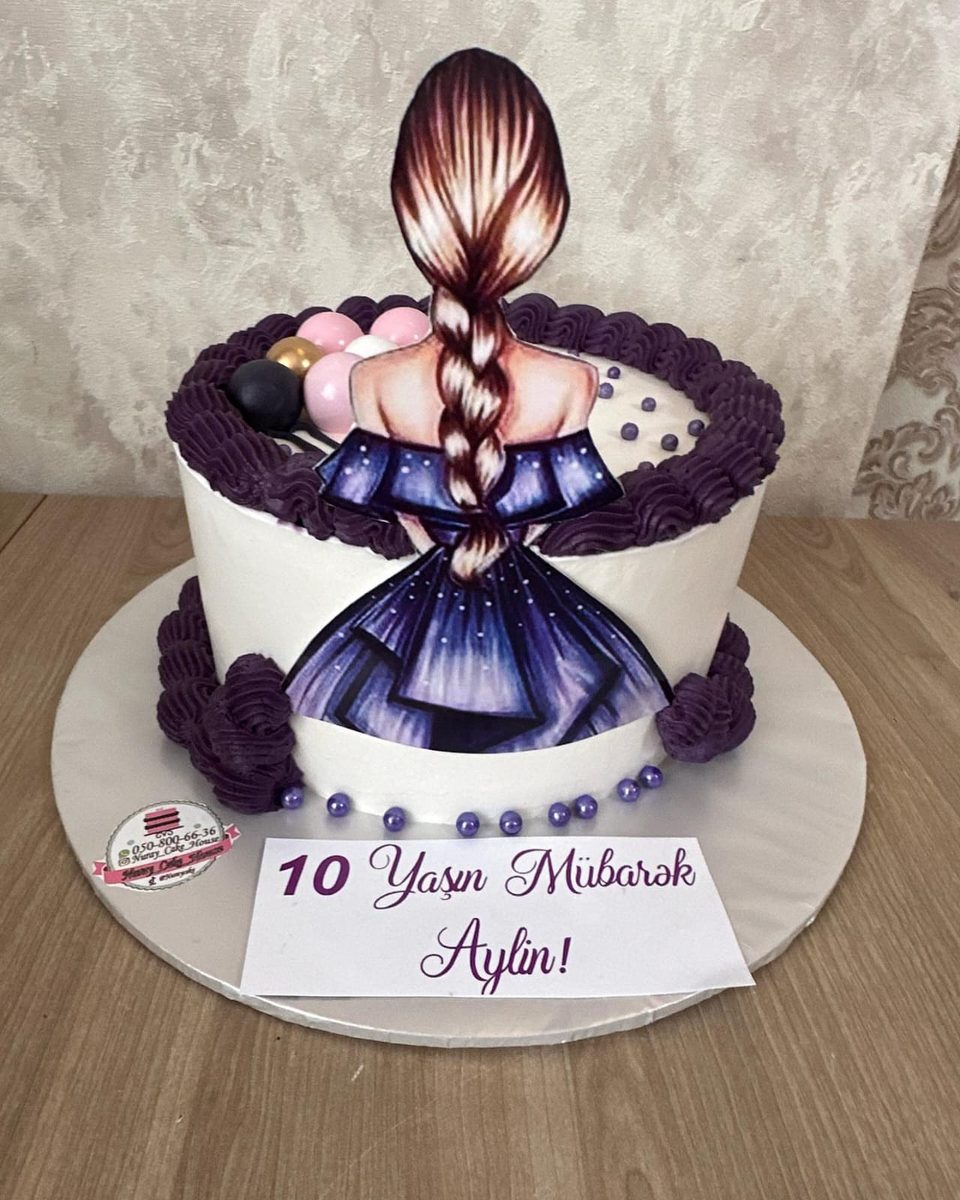 Aylin, 10 yaş — Şəkil çapı · bənövşəyi krem